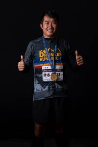 BIB: 2195
                            <button type="button" onclick="openModal(8895043)" class="btn btn-primary btn-sm float-right btn-popup" data-toggle="modal" data-target=".modal-high-quality">
                        <i class="fas fa-shopping-cart"></i> Add to Cart
                    </button>
                                            <button type="button" onclick="isThisMe(8895043, true)" class="btn btn-success btn-sm float-right btn-popup btn-isme hidden" data-toggle="tooltip" data-placement="bottom" title="นี่คือรูปของคุณใช่ไหม คลิกที่นี่เพื่อเอาเข้าอัลบั้ม">
                        <i class="fas fa-plus"></i> Add to album
                    </button>
                    <button type="button" onclick="isThisMe(8895043, false)" class="btn btn-warning btn-sm float-right btn-popup btn-isnotme hidden">
                        <i class="fas fa-ban"></i> Remove from album
                    </button>